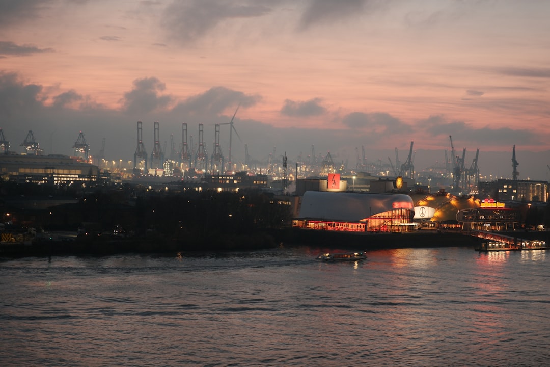 Active Buyers & Maritime Trade Intelligence
