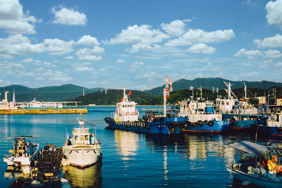 Active Buyers & Industrial Supply Chains