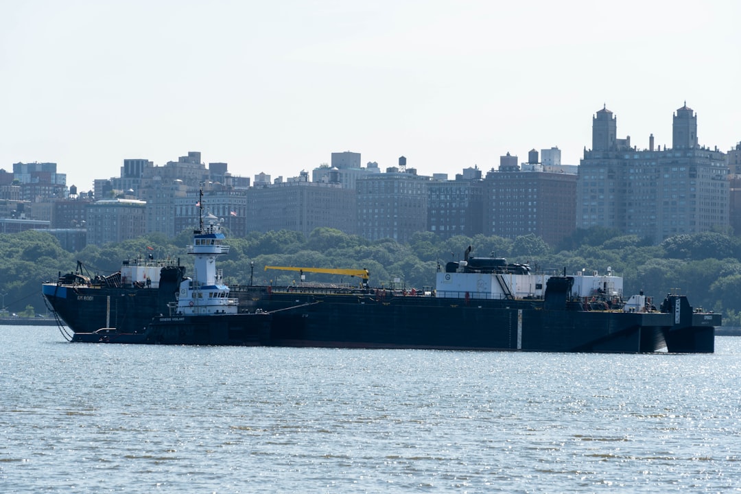 Active Maritime Shippers & Industrial Buyers